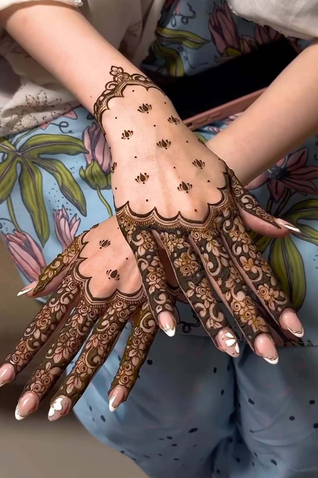 Mehendi design, emotion, bridal, mixed